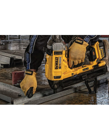 Dewalt DCN890P2 18V Cordless Concrete and Steel Nailer