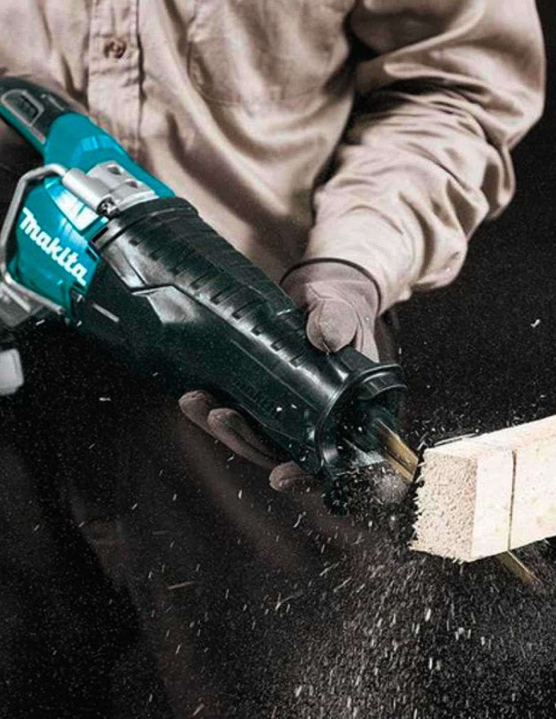 Makita kit with 10 tools + 3 bat + charger + 2 bags DLX1071BL3