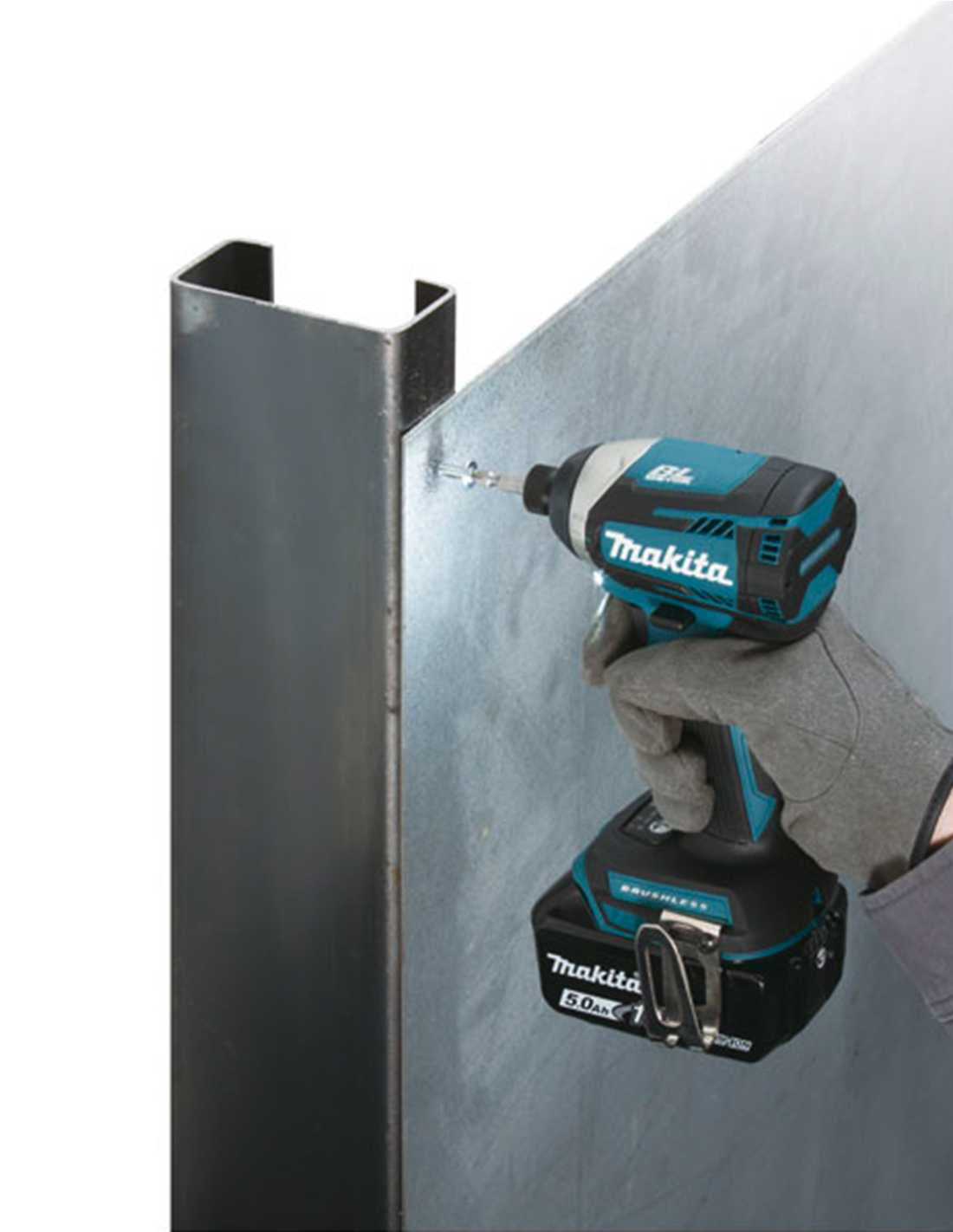 Makita kit with 10 tools + 3 3ah batteries + charger + 2 bags DLX1080BL3