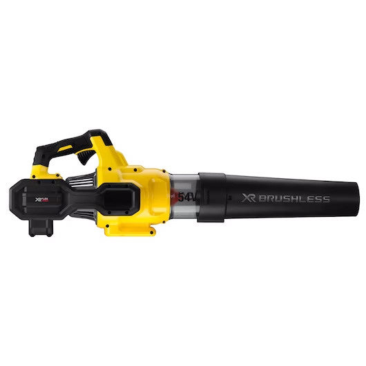 XR Flexvolt brushless axial blower with 54/18V 3/9Ah Dewalt DCMBA572N battery