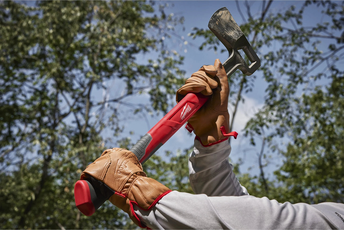 Milwaukee 40cm Forged Steel Axe