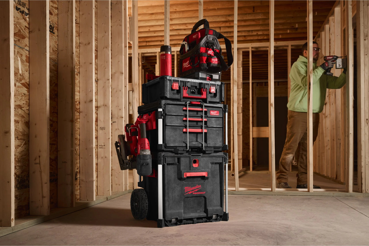 Milwaukee Packout trunk with wheels and drawer