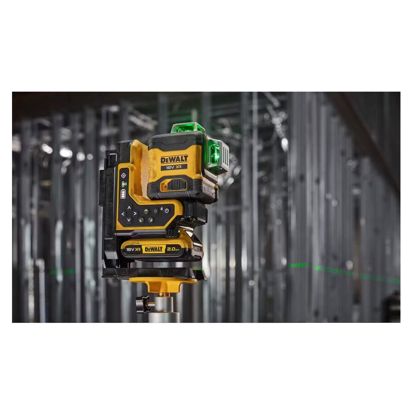 Nivel láser autonivelante Verde con control remoto de 3 lineas 360º XR 18V Dewalt DCLE34035B